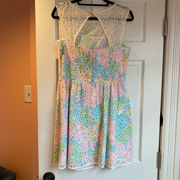 Lilly Pulitzer Morrison Lace Overlay Dress Size 10 Fit and Flare Party Blue Pink - Picture 5 of 5